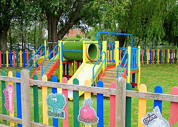 Kids Inc Day Nursery