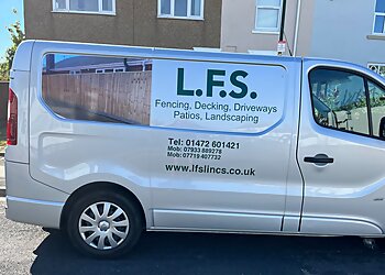 North East Lincolnshire fencing contractors LFS Lincolnshire Fencing Services image 1