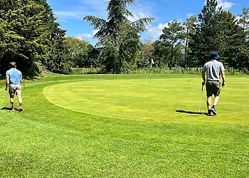 Lakeside Lodge Golf & Country Club