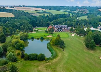 Huntingdonshire golf courses Lakeside Lodge Golf & Country Club image 1