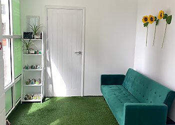 Lana’s Holistic Centre