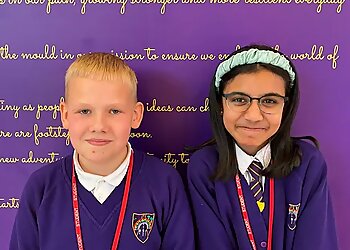 3 Best Primary School in Wolverhampton, UK - Expert Recommendations