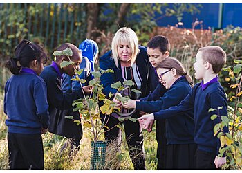 Lawefield Primary School