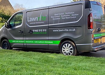 Stevenage lawn care Lawnrite Lawn Care image 1