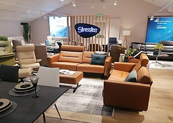 Lees Furnishers Grimsby