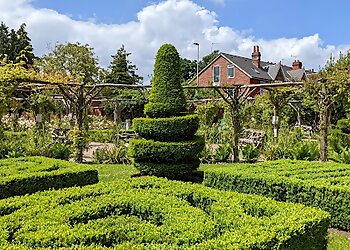 Lightwoods Park and House