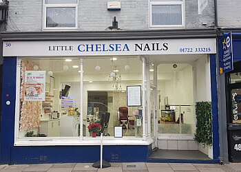 Little Chelsea Nails