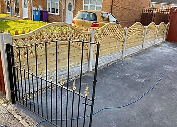 Liverpool One Fencing