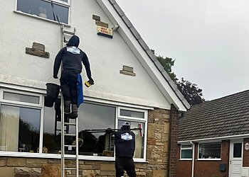 Lunn Exteriors Window Cleaning