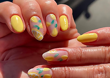 Lunula Nails and Beauty