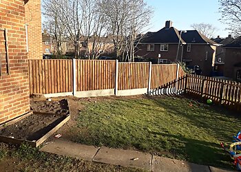 MC Fencing & Construction