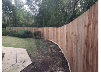 M D Fencing And Decking