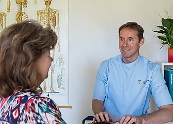 MIKE BRUCE BSc (Ost), BSc HONS - PLYMPTON OSTEOPATHIC CLINIC