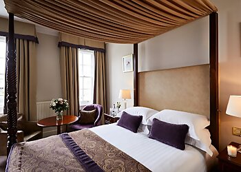 Macdonald Compleat Angler