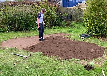 Mackenzie Garden & Grounds