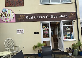 3 Best Cake Makers in Exeter UK Expert Recommendations