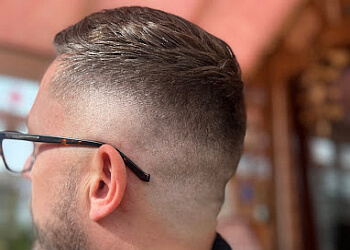 3 Best Barbers in Maidstone, UK - Expert Recommendations