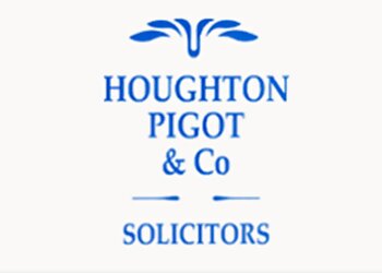 HOUGHTON PIGOT & CO SOLICITORS