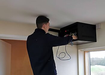 3 Best Electricians in Huntingdonshire, UK - Expert Recommendations