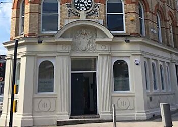 Mark Slater - PRICE SLATER GAWNE SOLICITORS