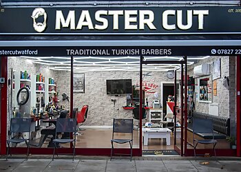 Master Cut Watford