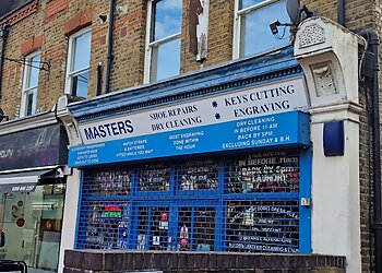 Ealing locksmiths Masters image 1