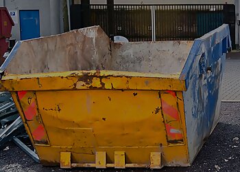 Barnsley rubbish removal Masters Waste Removal Services image 1