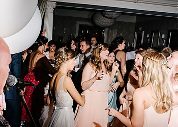 Matthew Stephens Acoustic Wedding Singer & DJ