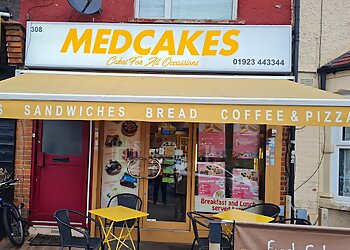 Med Cakes