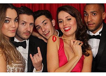 Momentous Photo Booth