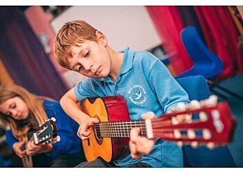 Moor Allerton Hall Primary School