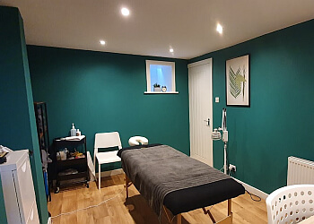 3 Best Acupuncture In Leeds, UK - ThreeBestRated