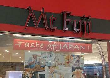 3 Best Japanese Restaurants in Cardiff, UK - Expert Recommendations