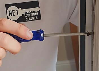 NE1 Locksmith Services