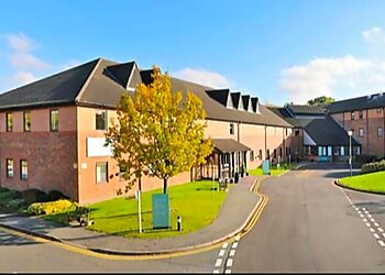 Nakul Gamanlal Patel, BSc (Hons), MBBS (Lond), FRCS (Plast) - SPIRE LEICESTER HOSPITAL