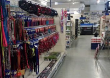 Natural World Pet Store