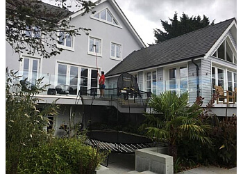 Niklas Window & Gutter Cleaning