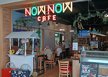 NowNow Cafe
