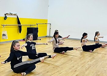 West Lothian dance schools Nu Moves Dance Studios Ltd image 1