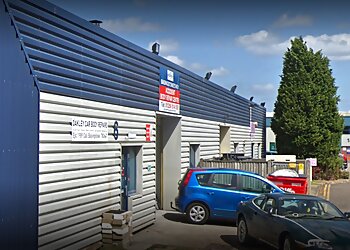 Basingstoke Deane car body shops Oakley Car Body Repairs image 1