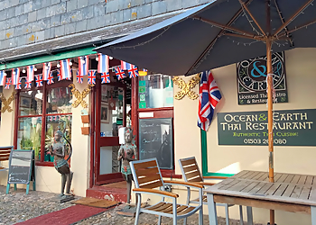 Ocean and Earth Thai Restaurant