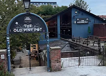 Old Pint Pot