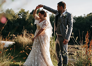 Oliver Mitchell Videography