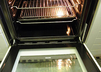 Ollie's Oven Cleaning