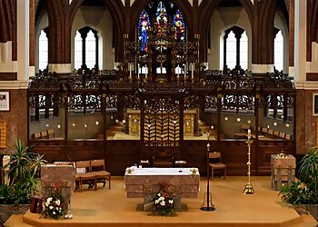 Our Lady and the Apostles