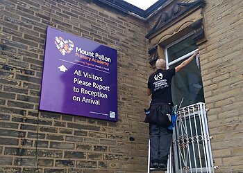 PR Traditional Window Cleaning