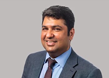 Falkirk plastic surgeon Parkash Lohana, MBBS, MRCS, MPhil, FEBOPRAS, FRCSEd (Plast) - KINGS PARK HOSPITAL image 1