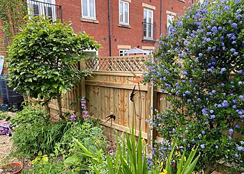 Paul Jackson Landscaping & Fencing Ltd.