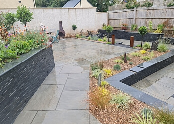 Paul & Son Gardening