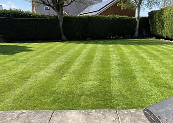 Pennine Lawn Care